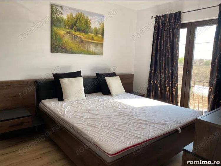 Casă cu 4 camere cu Teren 300 Mp în Dumbrăvița