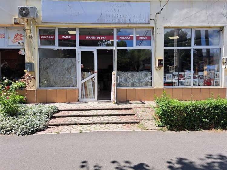 Spațiu comercial, 100 mp în Arad