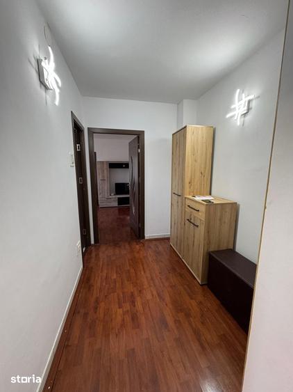 Apartament cu 2 camere în Podu Roș