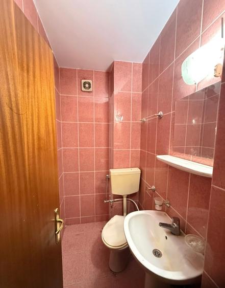 Apartament cu 3 camere decomandat în Unirii