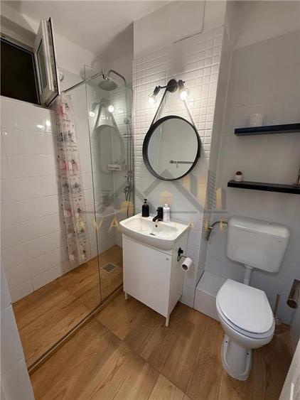 Apartament cu 2 camere semidecomandat în Șagului
