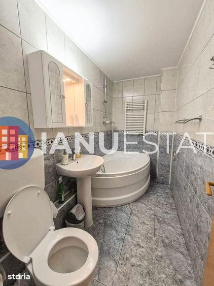 Apartament cu 3 camere decomandat în Berceni