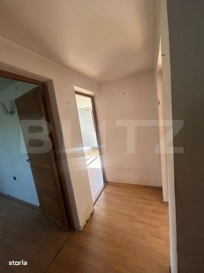 Casă cu 4 camere în Toculești