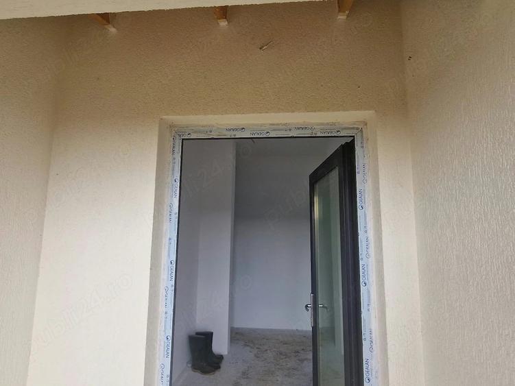 Casă cu Teren 660 Mp în Central