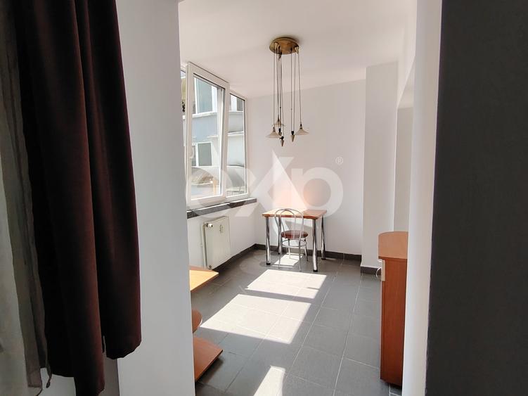 Apartament cu 2 camere semidecomandat, mobilat în Gheorgheni