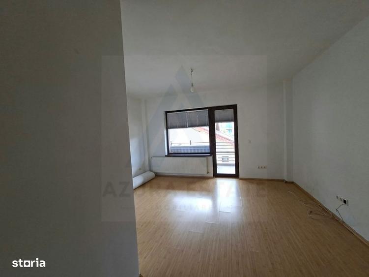 Apartament cu 3 camere, mobilat în Calea Dumbrăvii