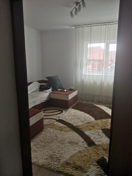 Casă cu 4 camere în Drumul Carului