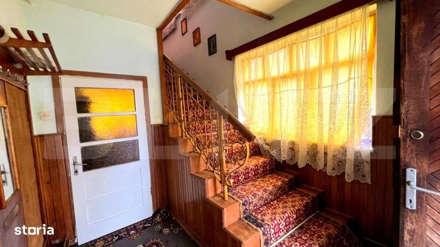 Casă cu 4 camere în Aronești
