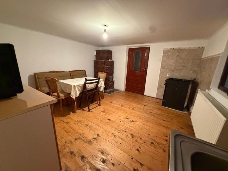 Casă individuală cu 3 camere cu Canalizare în Dragodana