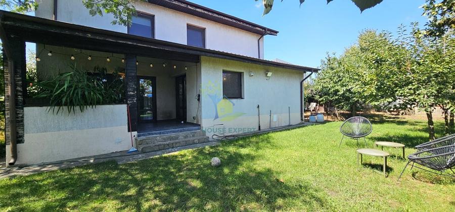 Casă individuală cu 6 camere cu Teren 700 Mp în Corbeanca