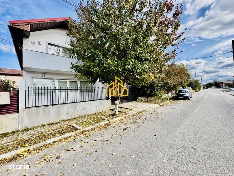 Casă cu 4 camere cu Teren 248 Mp în Central