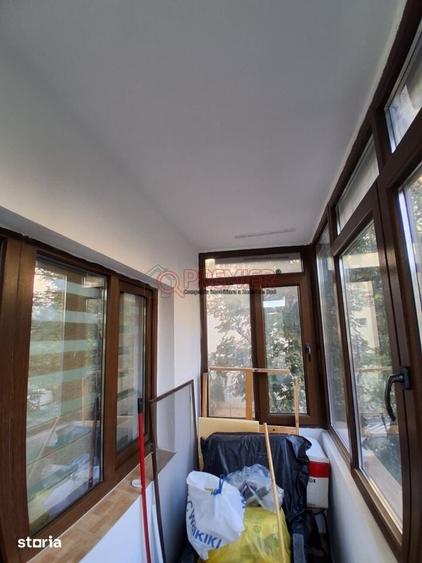 Apartament cu 2 camere decomandat în Văcăresti