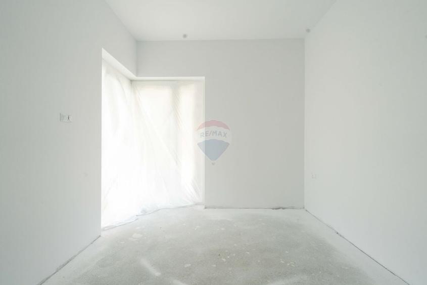 Duplex cu 4 camere cu Teren 400 Mp în Dealuri Oradea