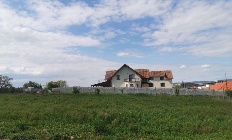 Teren intravilan de 750 mp, în Cihei