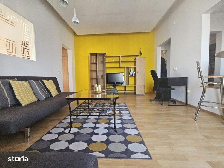 Apartament cu 2 camere, mobilat în Centrul Istoric