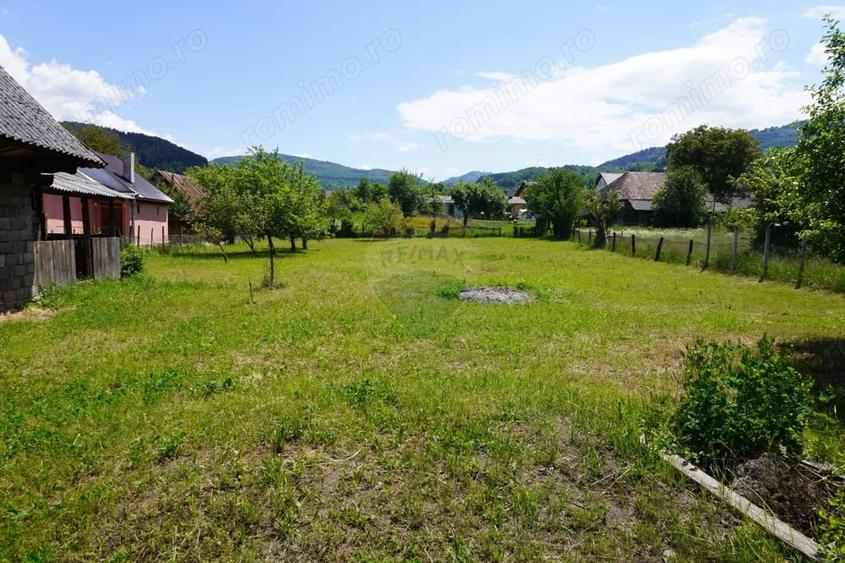 Casă cu 3 camere cu Teren 1922 Mp în Săliște