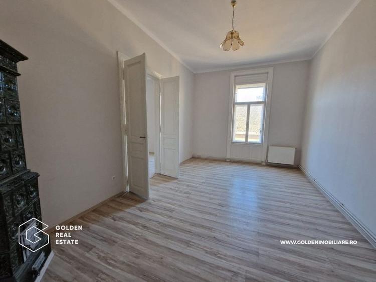 Apartament 3 camere renovat, ultracentral, etaj 3, cladirea Catedralei Catolice - 2