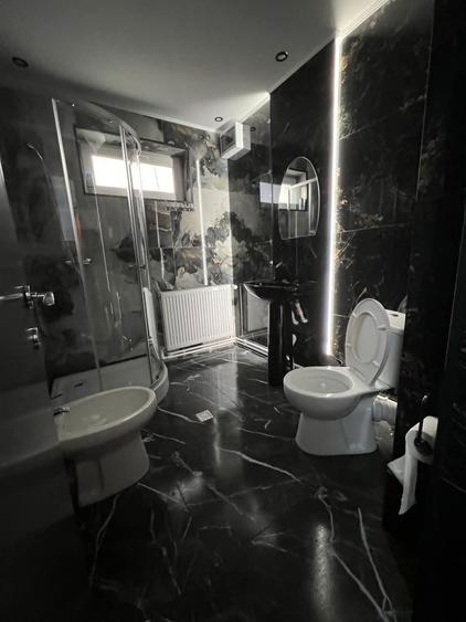 Casă cu Teren 40 Mp în Bariera Vâlcii