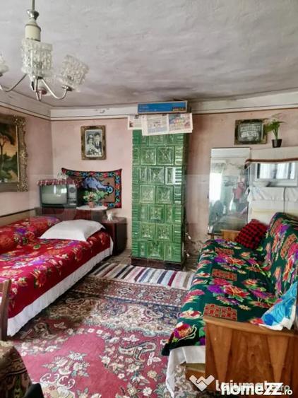 Casă cu 3 camere cu Teren 1200 Mp în Central