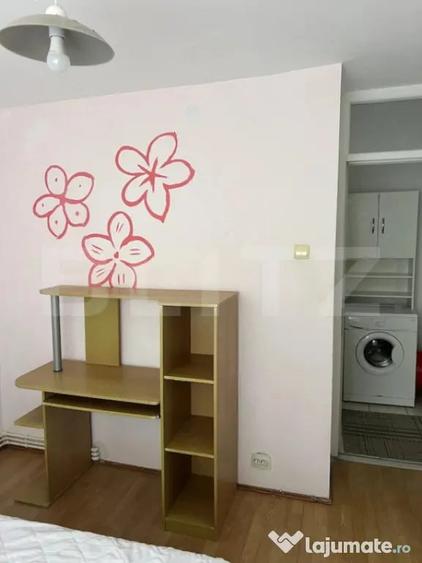 Apartament cu 3 camere decomandat în Canta