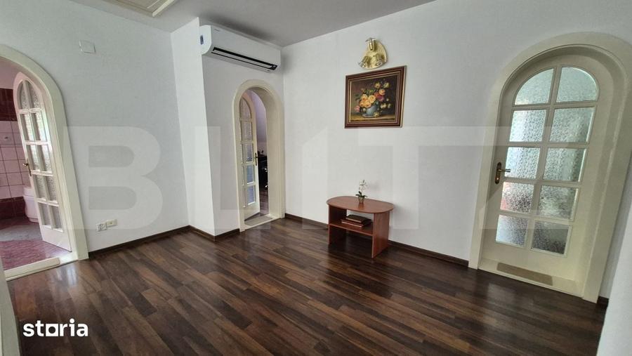 Casă cu 7 camere cu Teren 525 Mp în Micro 14