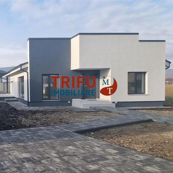 Casă individuală cu 3 camere cu Canalizare în Ampoi 1