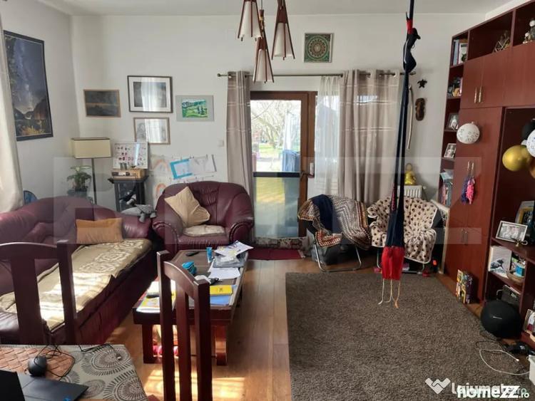 Casă cu 4 camere cu Teren 249 Mp în Biharia