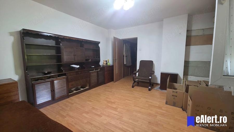 Garsonieră decomandată în Colentina