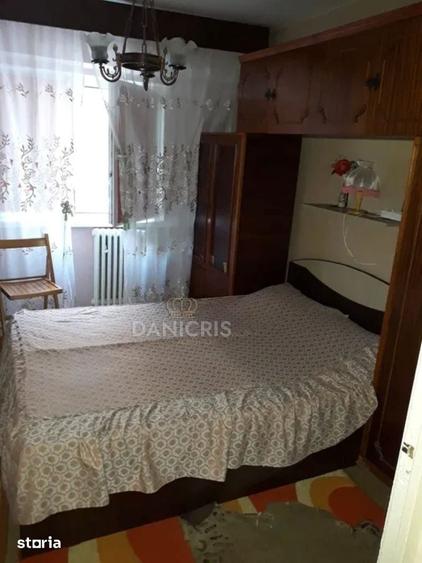 Apartament cu 2 camere decomandat în Inel II
