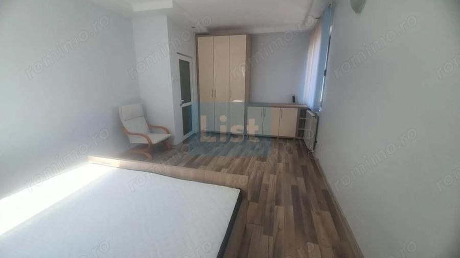 Spațiu comercial, de 760 mp, în Central