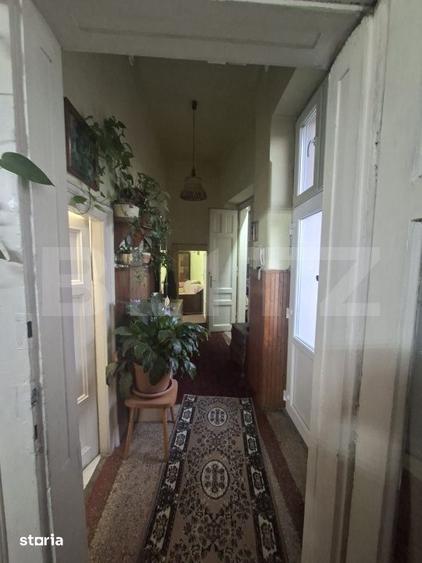 Apartament cu 4 camere în Ultracentral
