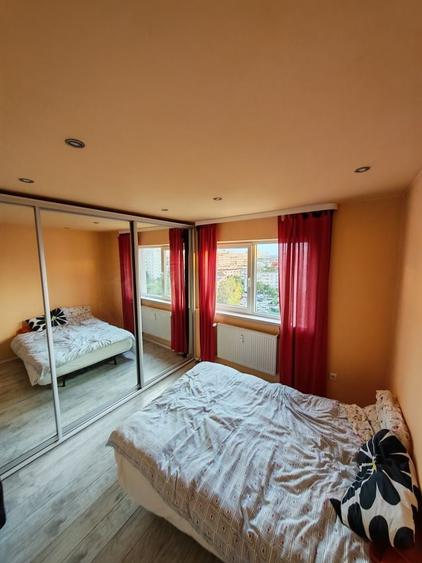 Apartament cu 2 camere decomandat în Vest