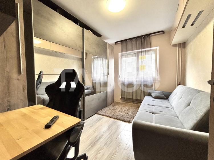 Apartament cu 3 camere decomandat, mobilat în Între Lacuri