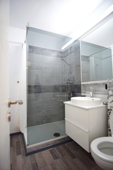Apartament cu 3 camere decomandat, mobilat în Unirii
