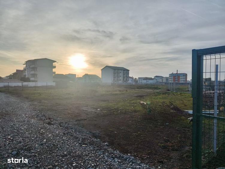 Teren de 1000 mp, în Central