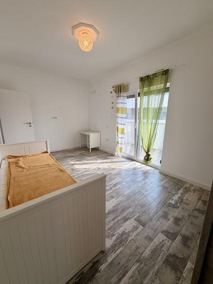 Apartament cu 2 camere decomandat, mobilat în Giarmata-Vii