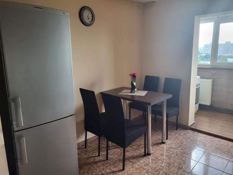 Apartament cu 2 camere decomandat în Dristor