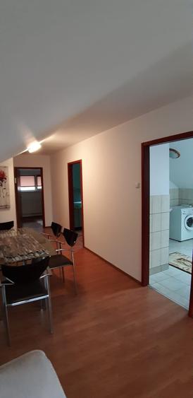 Casă individuală cu 6 camere cu Canalizare în Cristești