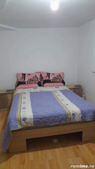 Casă cu 5 camere cu Teren 1000 Mp în Livezeni
