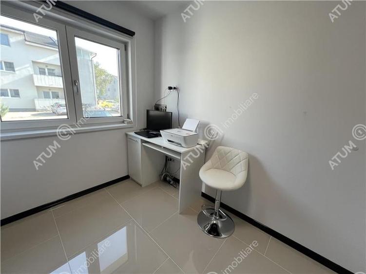 Apartament cu 3 camere decomandat, mobilat în Arhitecților - Calea Cisnădiei