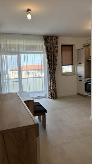 Apartament cu 2 camere decomandat în Exterior Vest