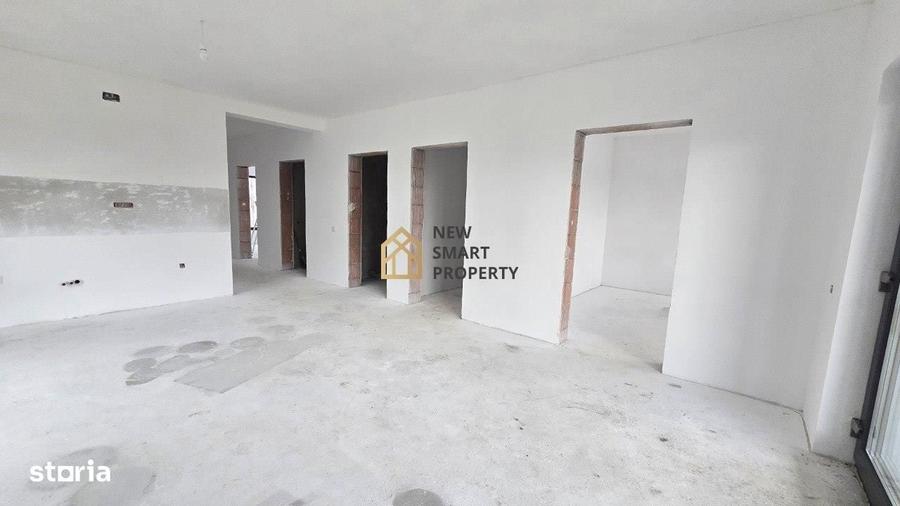 Casă cu 4 camere cu Teren 553 Mp în Sântandrei