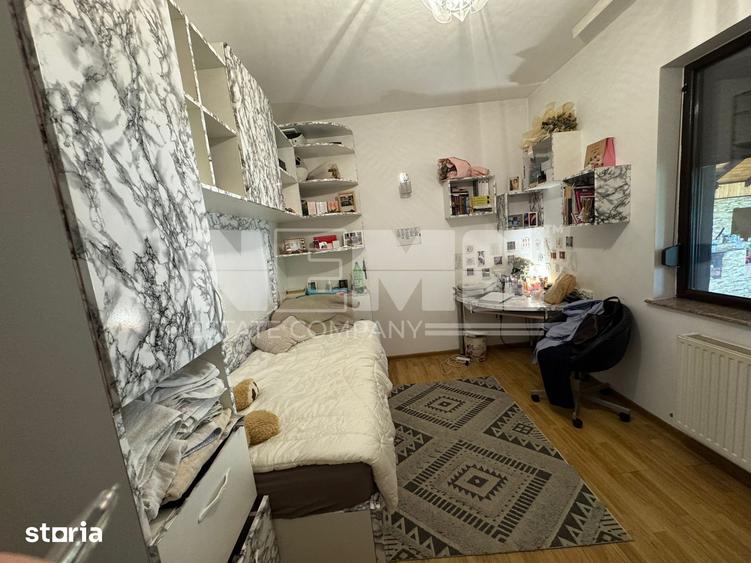 Casă cu 4 camere cu Teren 930 Mp în Udești