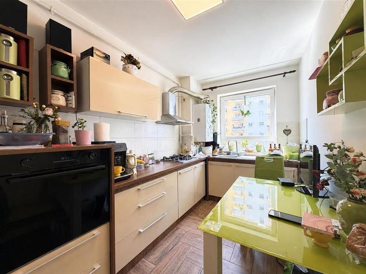 Apartament cu 2 camere decomandat, mobilat în Șelimbăr