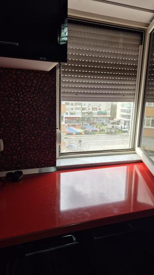 Apartament cu 3 camere decomandat în Lăpuș Argeș