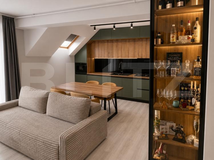 Apartament cu 3 camere semidecomandat, mobilat în Baciu