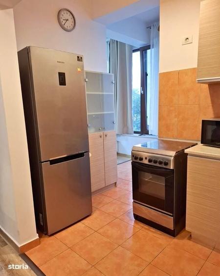 Apartament cu 3 camere în Chitila