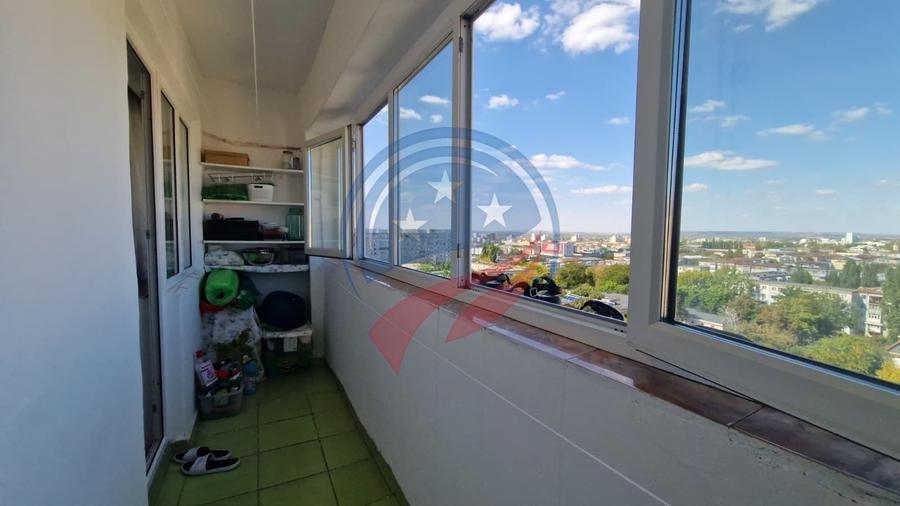Apartament cu 2 camere semidecomandat, mobilat în Craiovița Nouă