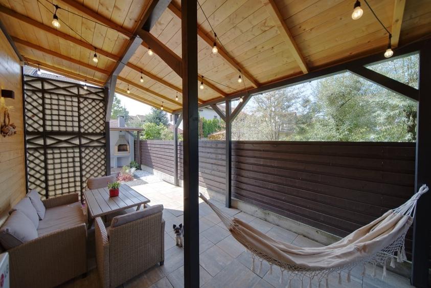 Proprietar vând apartament deosebit cu 170m2 curte privata, terasa,3 cam ,2 bai - 14