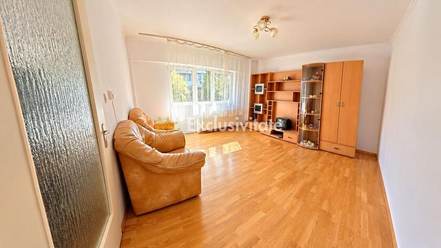 Apartament cu 2 camere decomandat, mobilat în Micro 16